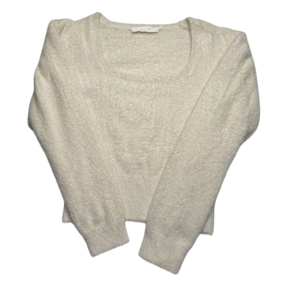 Astr The Label Ivory Cream Square Neck Fuzzy Sweater - Picture 2 of 6